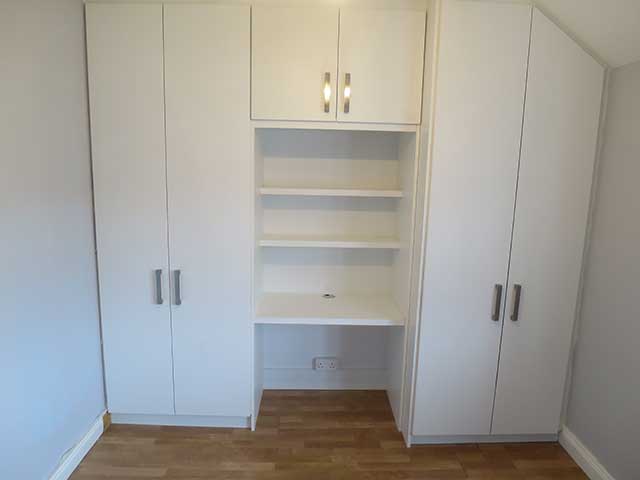 Fitted wardrobe and study desk